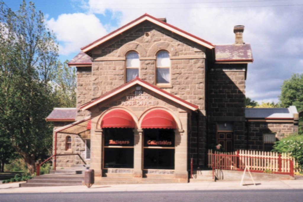 Old Kilmore Post Office, Kilmore, Victoria (4 Apr 2002)