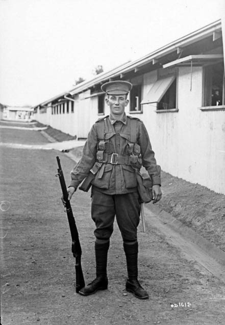 Ralph Simon Johnston Knight AWM DAOD1612